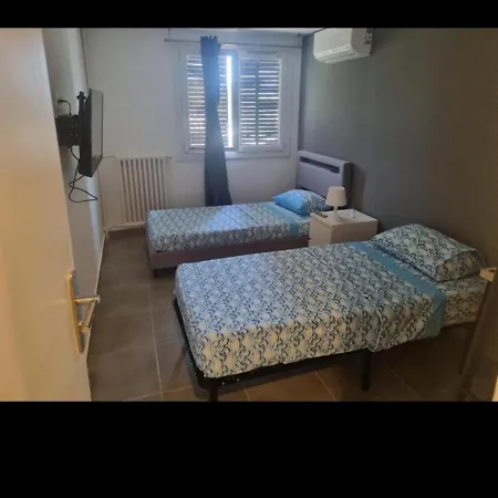 Privative Renove 2024, Climatisation, Tramway Sur Place , 12 Min Centre, 16 Min Plage, Apercu Lateral Mer, 2 Wc Avec 2 Salle De Bain, Private Renovated 2024, Air-conditioned , Tram On Spot, 2 Toilets And 2 Bathrooms *